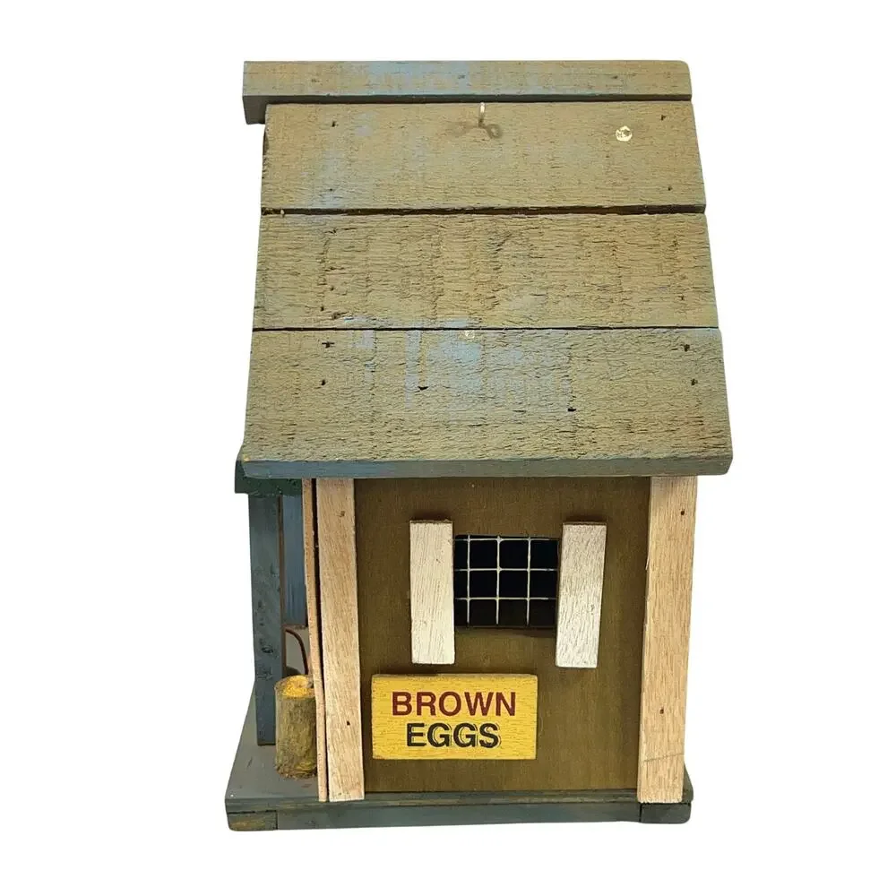 Wood Country Store Birdhouse 8x7x12